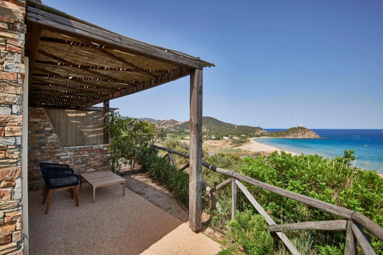 Baia Di Chia Resort Sardinia, Curio Collection By Hilton Buitenkant foto