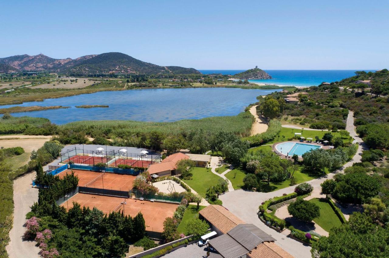 Baia Di Chia Resort Sardinia, Curio Collection By Hilton Buitenkant foto