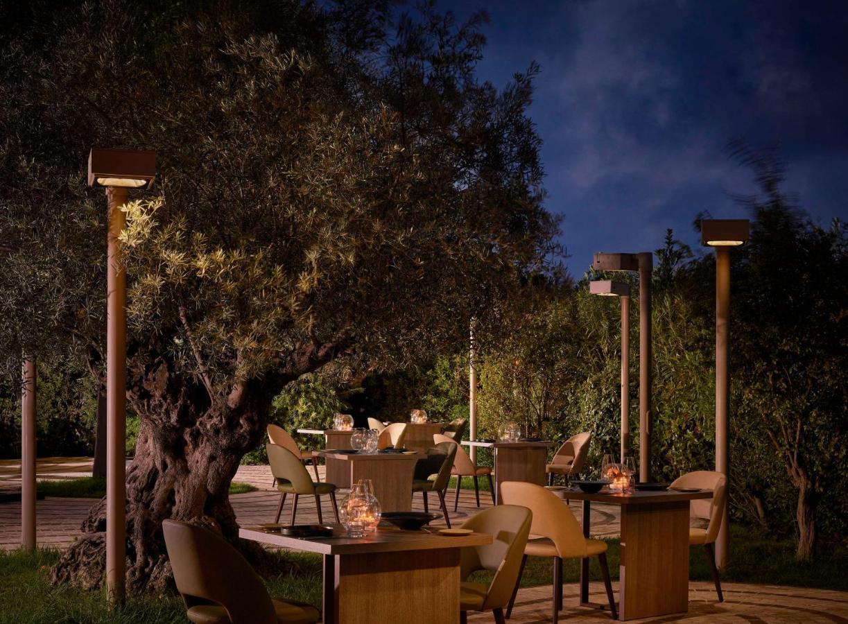 Baia Di Chia Resort Sardinia, Curio Collection By Hilton Buitenkant foto
