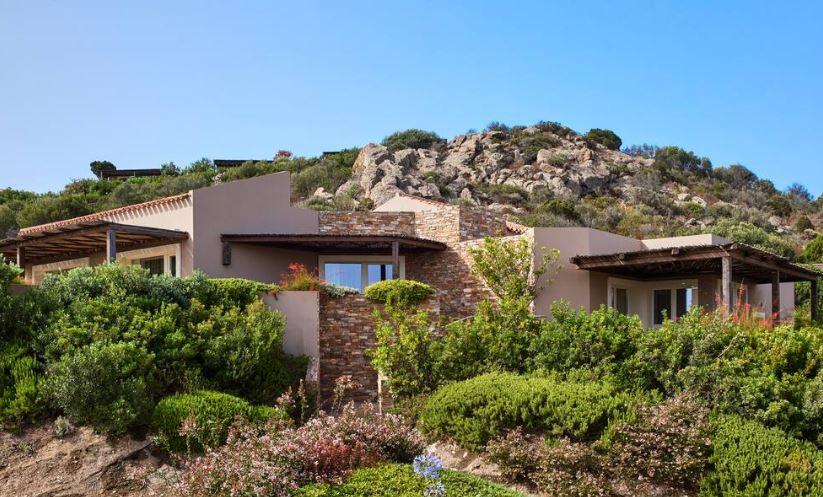 Baia Di Chia Resort Sardinia, Curio Collection By Hilton Buitenkant foto